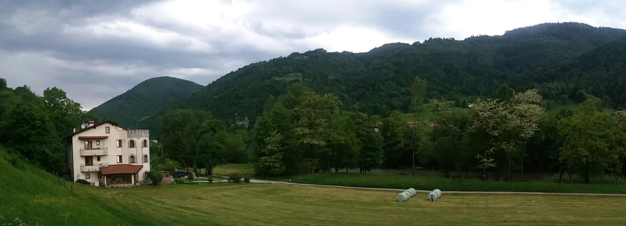 Glamping Zlata Ribica Hotel Idrija pri Baci Екстериор снимка